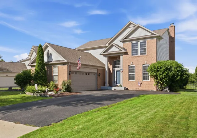 1st image of 4050 Bunker Hill Dr, Algonquin, IL 60102 | MLS# 12737596