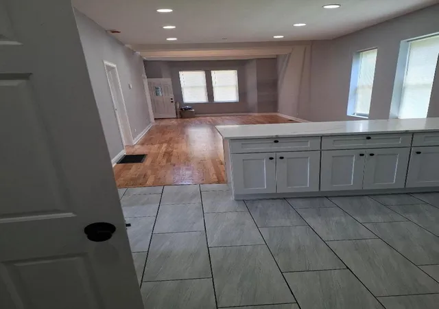 Photo 4 of Single family home for sale at 839 W 54th Street, Chicago, IL 60609 | MLS# 12737599 | Listing updated on 2026-09-02