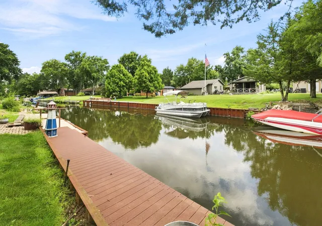 3rd image of 8726 E Mallard Ln, Wilmington, IL 60481 | MLS# 12737634