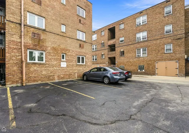 9th image of 630 Hull Ter #1W, Evanston, IL 60202 | MLS# 12737641