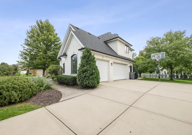 35th image of 10903 Somer Ln, Orland Park, IL 60467 | MLS# 12737644