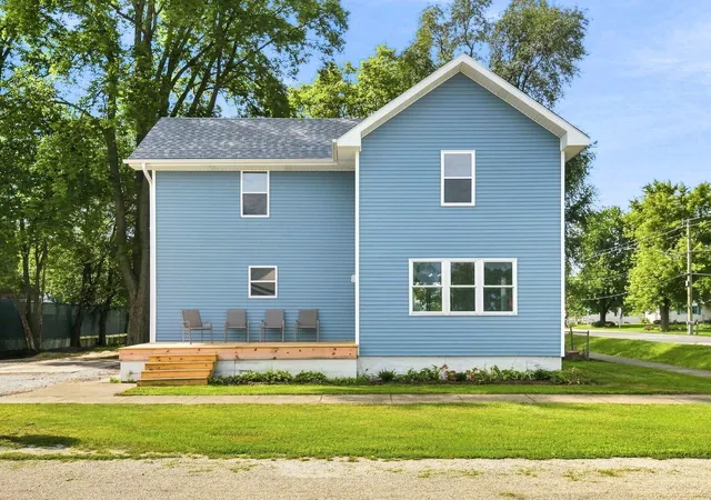 1st image of 18395 W South St, Wilmington, IL 60481 | MLS# 12737751
