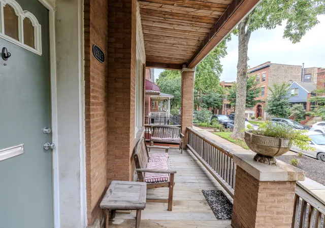 Photo 3 of Sale Pending at 2625 N Richmond St, Chicago, IL 60647 | MLS# 12737825 | Listing updated on 2026-08-29