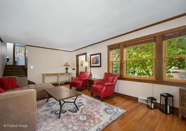 5th image of 1170 Logan Ave, Elgin, IL 60120 | MLS# 12737835