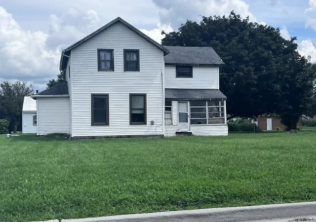 1st image of 422 N Evergreen St, Onarga, IL 60955 | MLS# 12737854