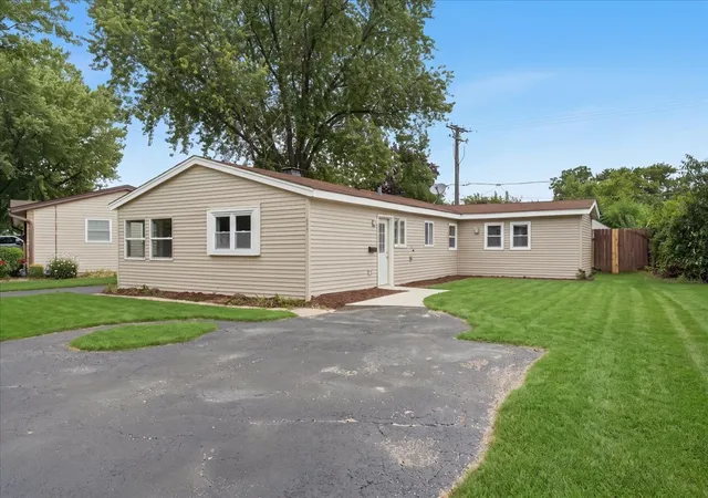 1st image of 693 Minerva Ave, Wauconda, IL 60084 | MLS# 12737868