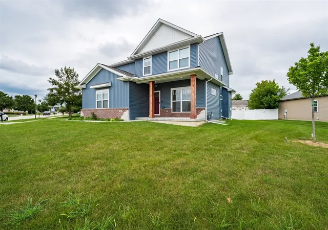 Photo 3 of Single family home for sale at 3601 Napa Ln, Normal, IL 61761 | MLS# 12737882 | Listing updated on 2026-08-25