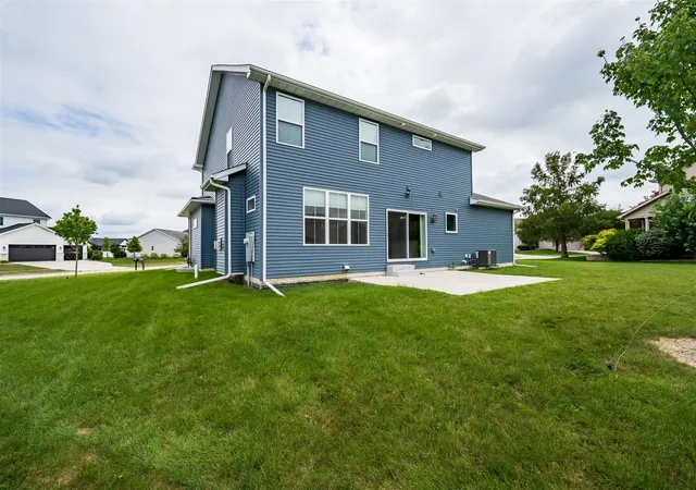 Photo 4 of Single family home for sale at 3601 Napa Ln, Normal, IL 61761 | MLS# 12737882 | Listing updated on 2026-08-25