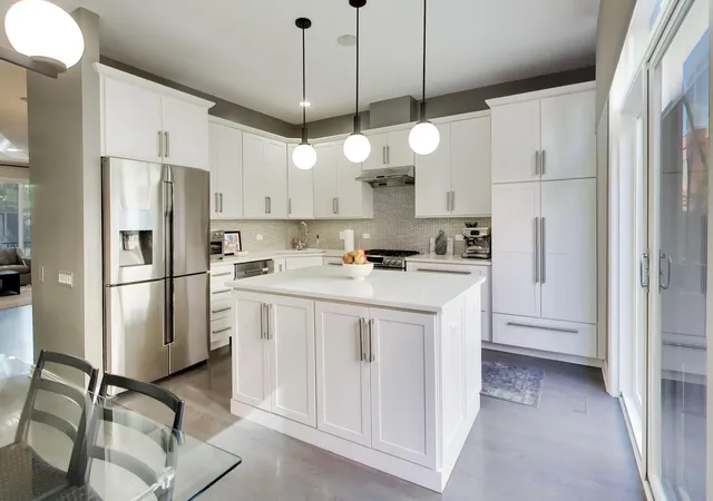 2nd image of 515 N Peoria St, Chicago, IL 60642 | MLS# 12737928