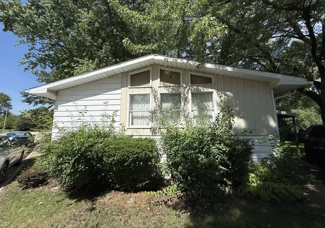 15th image of 224 Big Peninsula Rd, Elgin, IL 60123 | MLS# 12738045