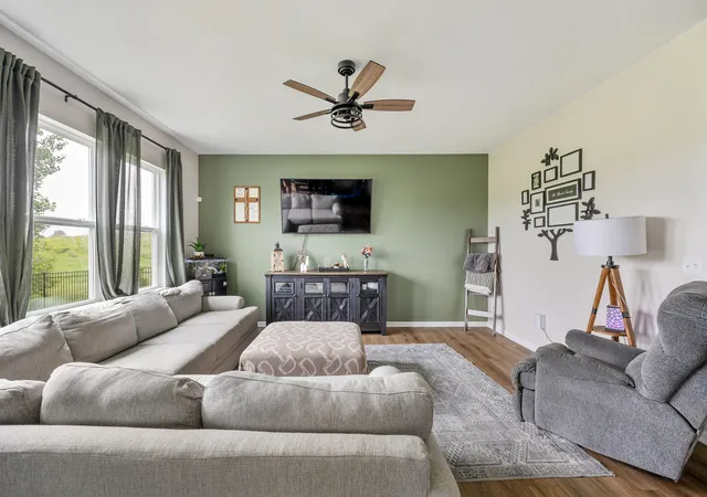 4th image of 8511 White Oaks Ct, Wonder Lake, IL 60097 | MLS# 12738081