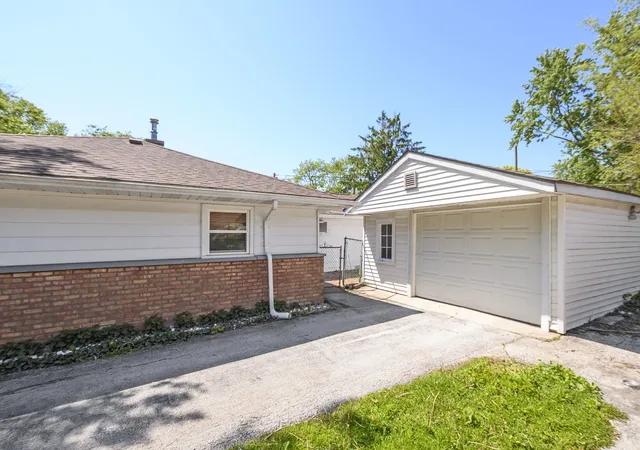 22nd image of 336 Mohawk St, Park Forest, IL 60466 | MLS# 12738101