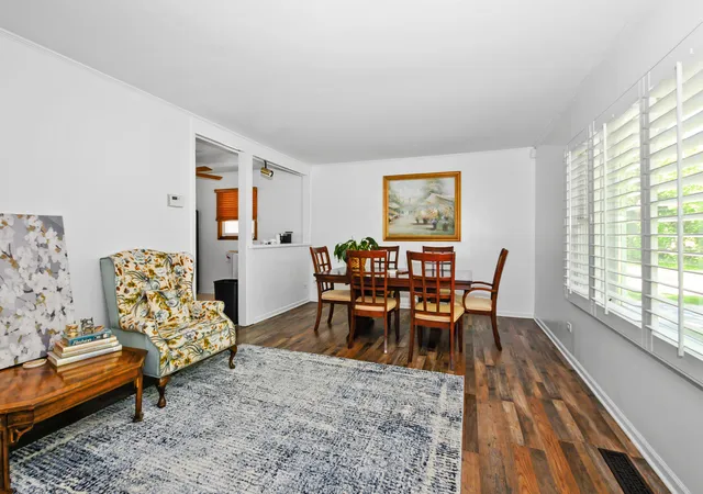 4th image of 336 Mohawk St, Park Forest, IL 60466 | MLS# 12738101