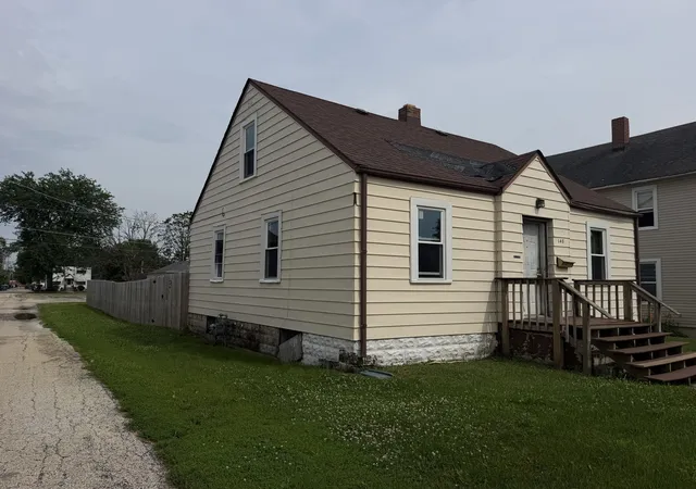 3rd image of 148 S Prairie Ave, Bradley, IL 60915 | MLS# 12738135