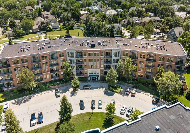 Photo 2 of Condo for sale at 145 S York St #420, Elmhurst, IL 60126 | MLS# 12738145 | Listing updated on 2026-08-26