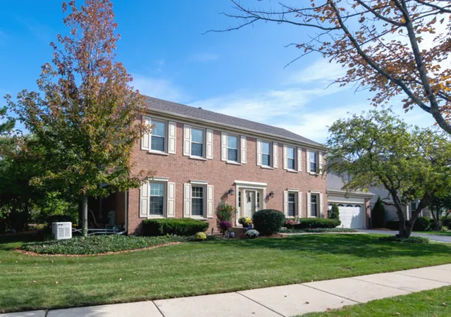 35th image of 1351 Callen Ln, Des Plaines, IL 60016 | MLS# 12738146