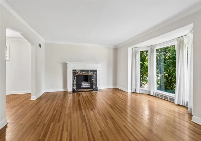 Photo 2 of Single family home for sale at 6533 N Christiana Ave, Lincolnwood, IL 60712 | MLS# 12738160 | Listing updated on 2026-08-26