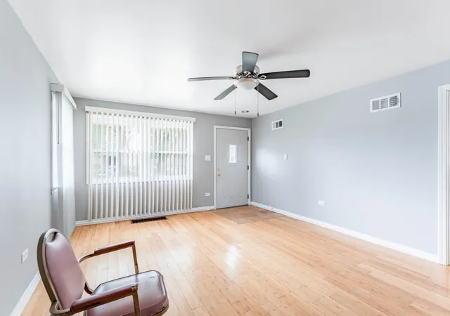 5th image of 14732 Dorchester Ave, Dolton, IL 60419 | MLS# 12738180