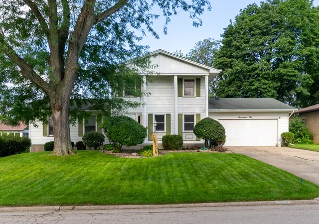 2nd image of 1710 Spruce St, Peru, IL 61354 | MLS# 12738199