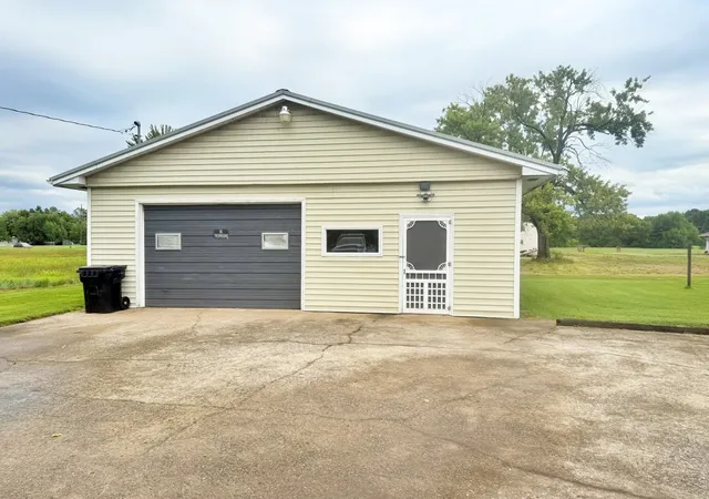 Photo 1 of Land for sale at 1015 East 7th St, Metropolis, IL 62960 | MLS# 12738220 | Listing updated on 2026-08-26
