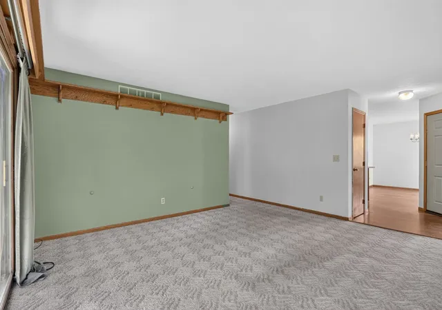 5th image of 4185 Tumbleweed Trl #4185, Loves Park, IL 61111 | MLS# 12738262