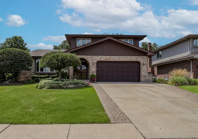 1st image of 15614 S Badger Ln, Homer Glen, IL 60491 | MLS# 12738279