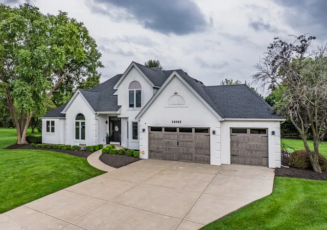 4th image of 24065 Ascot Ct, Naperville, IL 60564 | MLS# 12738285