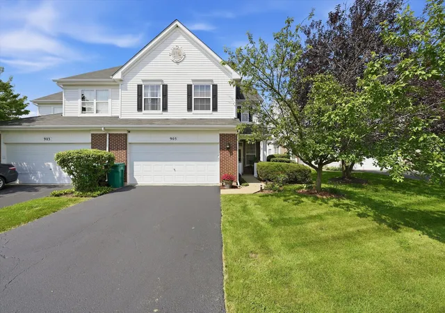 1st image of 905 Bluebell Cir, Joliet, IL 60431 | MLS# 12738303