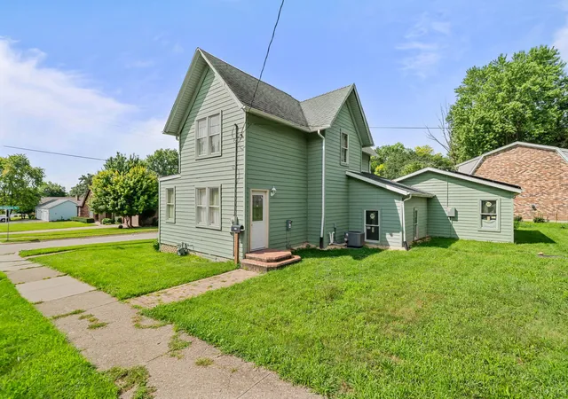 38th image of 904 N Prospect St, Rockford, IL 61107 | MLS# 12738306
