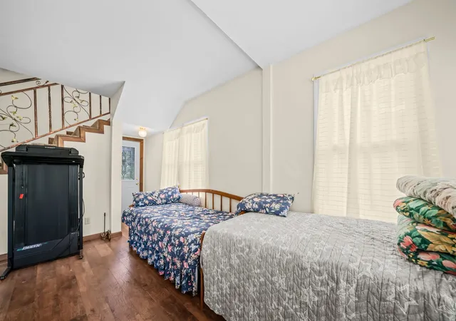 4th image of 904 N Prospect St, Rockford, IL 61107 | MLS# 12738306