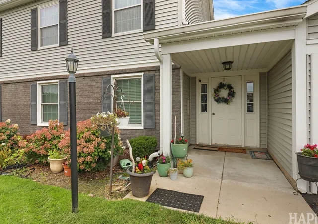 Photo 2 of Townhouse for sale at 354 Wilmington Dr #C1, Bartlett, IL 60103 | MLS# 12738355 | Listing updated on 2026-09-05
