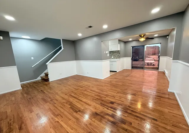 Photo 3 of Townhouse for sale at 18w123 Kirkland Ln, Villa Park, IL 60181 | MLS# 12738421 | Listing updated on 2026-09-22