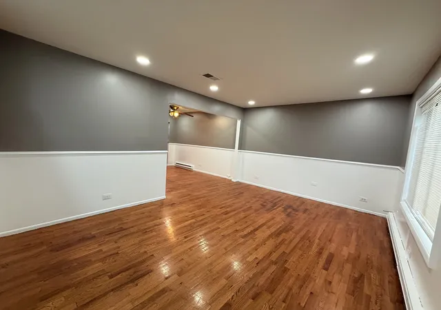 Photo 3 of Townhouse for sale at 18w123 Kirkland Ln, Villa Park, IL 60181 | MLS# 12738421 | Listing updated on 2026-09-22