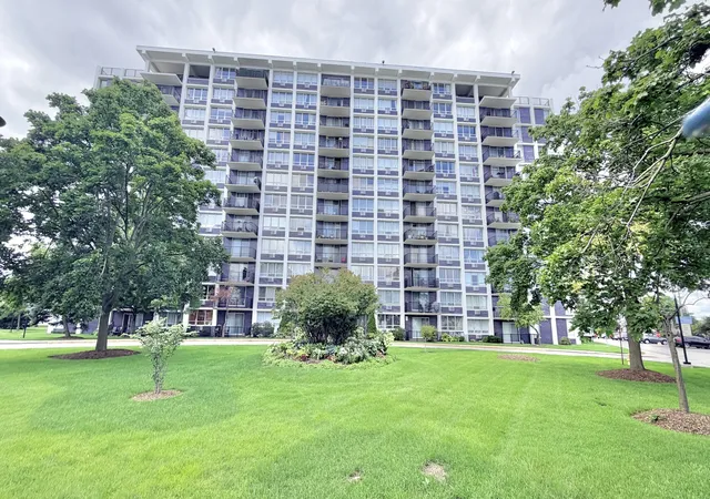 Photo 3 of Condo for sale at 8801 W Golf Rd #10B, Niles, IL 60714 | MLS# 12738434 | Listing updated on 2026-08-26