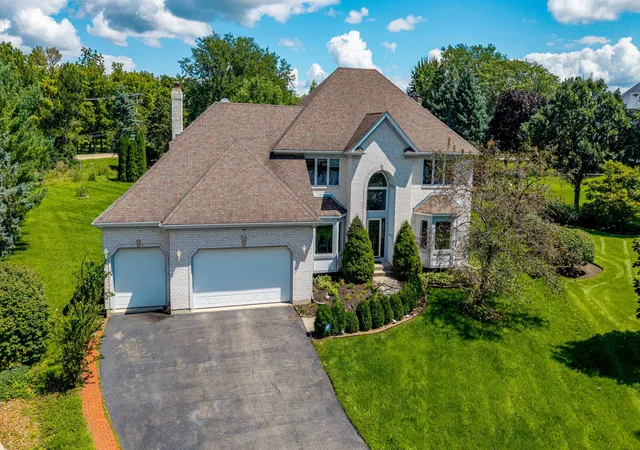 1st image of 926 Edgewood Dr, Sugar Grove, IL 60554 | MLS# 12738453
