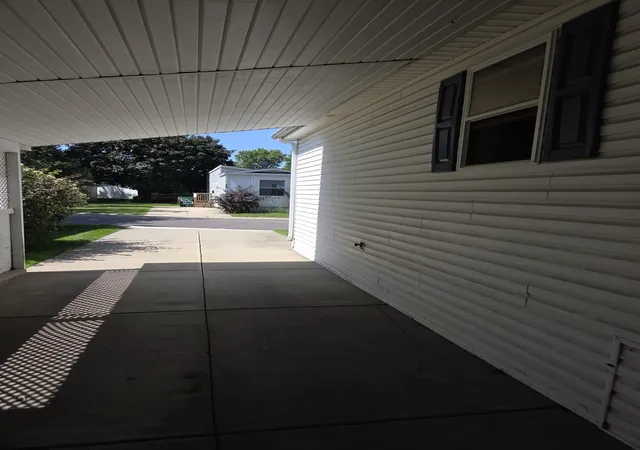 4th image of 1071 Lake Terrace Rd, Elgin, IL 60123 | MLS# 12738519