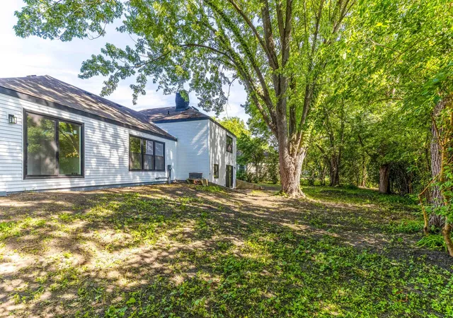 Photo 28 of Single family home for sale at 1482 Pebblestone Cvs, Wheaton, IL 60189 | MLS# 12738524 | Listing updated on 2026-08-26