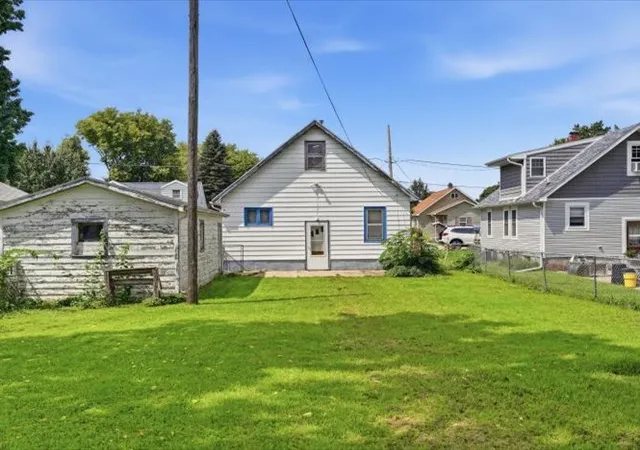 Photo 2 of Single family home for sale at 219 Avenue E, Rock Falls, IL 61071 | MLS# 12738529 | Listing updated on 2026-08-26