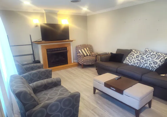 Photo 3 of Single family home for sale at 364 N Cedar Ave, Wood Dale, IL 60191 | MLS# 12738546 | Listing updated on 2026-08-26