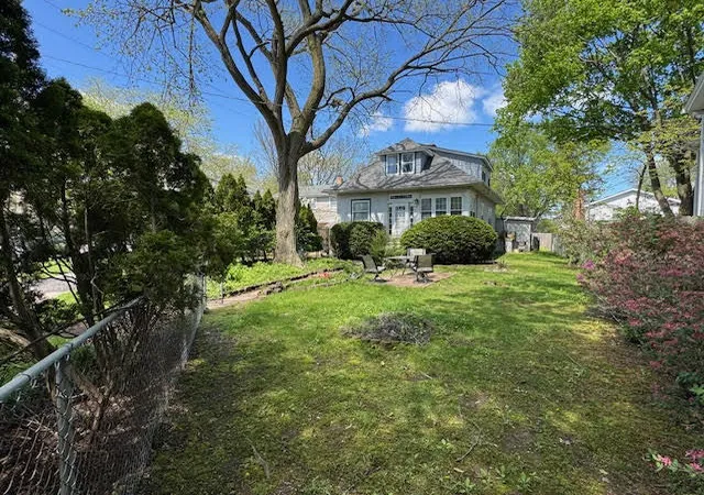 Photo 3 of Single family home for sale at 416 Illinois Rd, Wilmette, IL 60091 | MLS# 12738553 | Listing updated on 2026-09-02