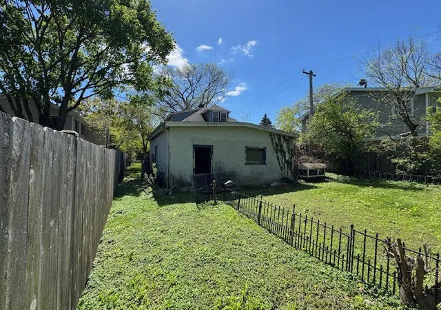 Photo 4 of Single family home for sale at 416 Illinois Rd, Wilmette, IL 60091 | MLS# 12738553 | Listing updated on 2026-09-02