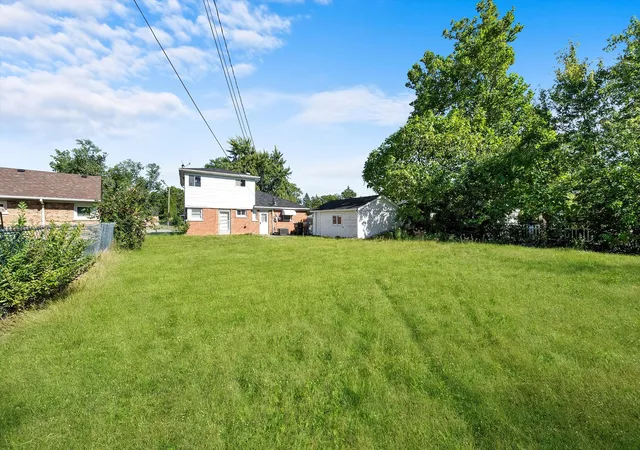 15th image of 226 S Orchard Dr, Park Forest, IL 60466 | MLS# 12738557