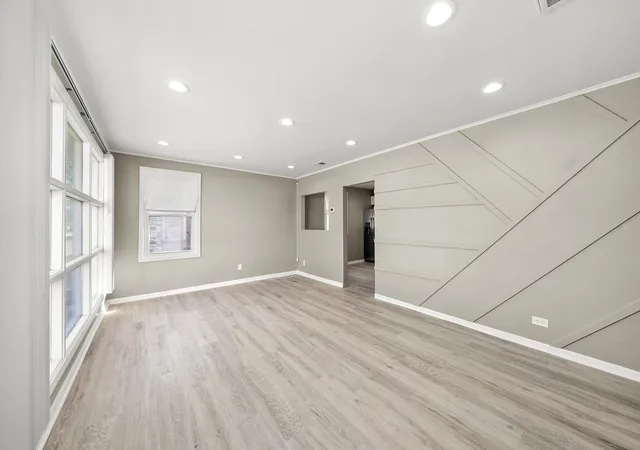 3rd image of 226 S Orchard Dr, Park Forest, IL 60466 | MLS# 12738557