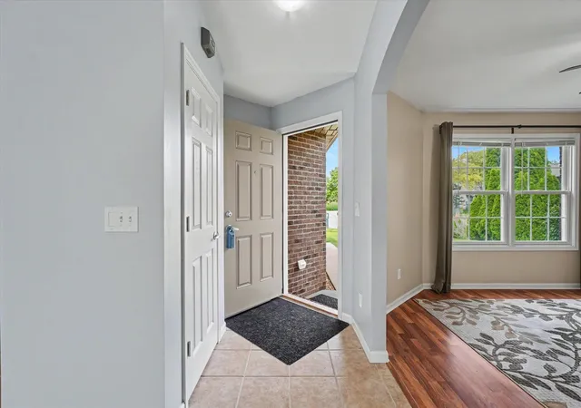 4th image of 2506 Windward Blvd, Champaign, IL 61821 | MLS# 12738562