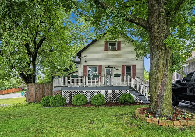 1st image of 1303 Cora St, Joliet, IL 60435 | MLS# 12738613