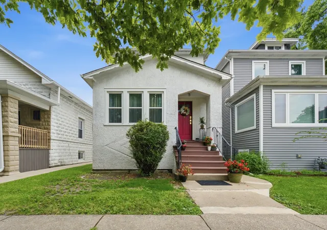 2nd image of 1228 Elmwood Ave, Berwyn, IL 60402 | MLS# 12738616