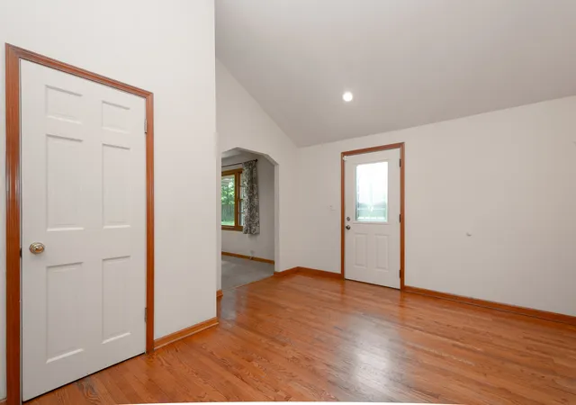 Photo 3 of Single family home for sale at 35861 N Fuller Rd, Gurnee, IL 60031 | MLS# 12738658 | Listing updated on 2026-09-03