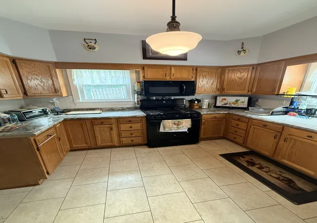 Photo 2 of Single family home for sale at 4316 9th Avenue, Rock Island, IL 61201 | MLS# 12738667 | Listing updated on 2026-08-26
