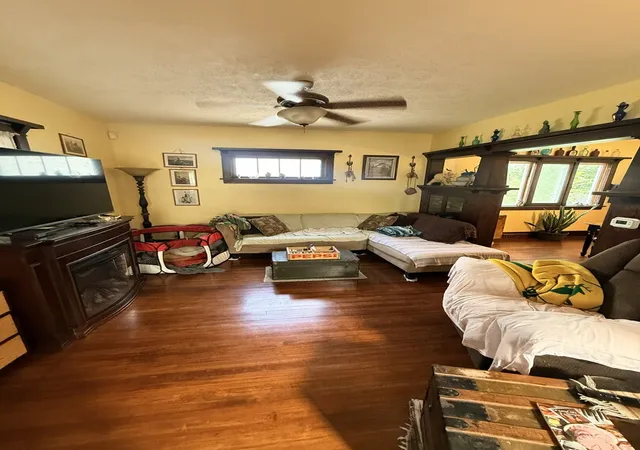 Photo 10 of Single family home for sale at 4316 9th Avenue, Rock Island, IL 61201 | MLS# 12738667 | Listing updated on 2026-08-26