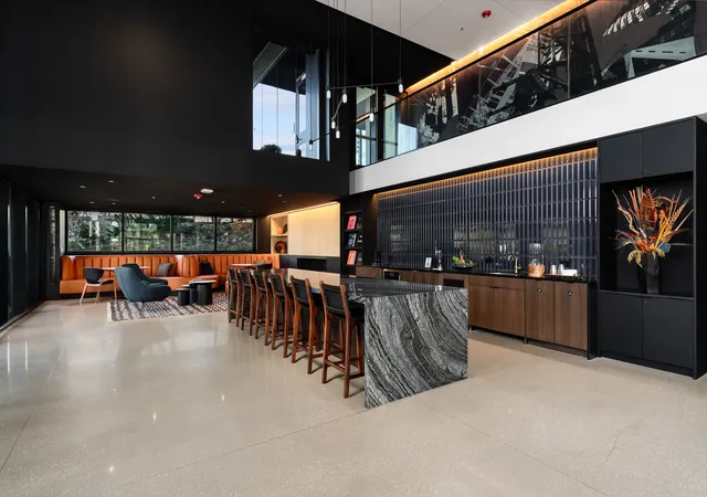 2nd image of 234 W Polk St, Chicago, IL 60607